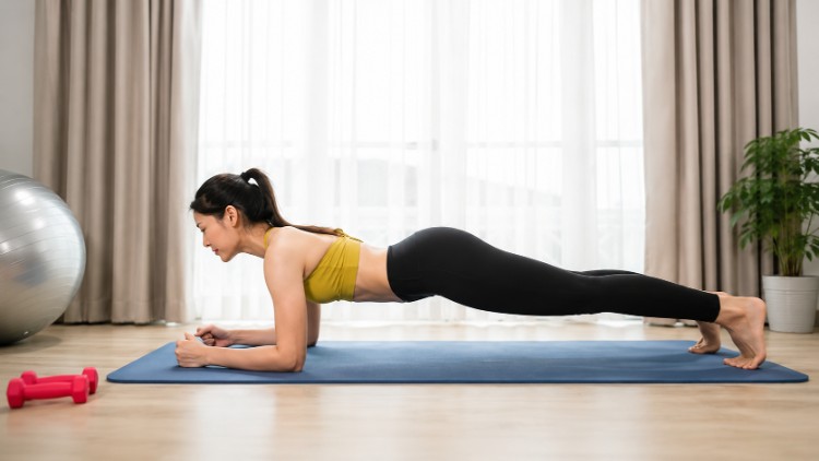 Bài tập tại nhà hỗ trợ giảm mỡ toàn thân và săn chắc cơ thể