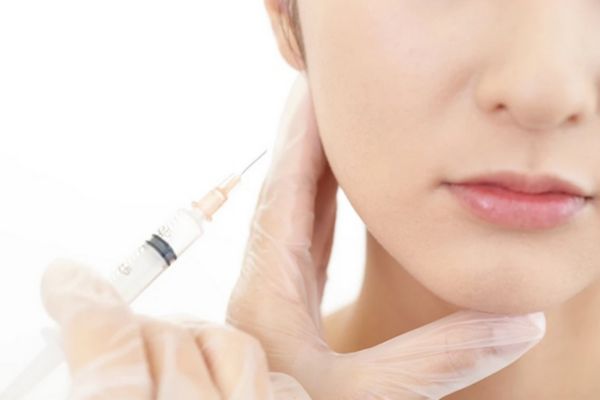 Giá tiêm botox gọn hàm khoảng 4–15 triệu đồng, tùy liều lượng và loại botox