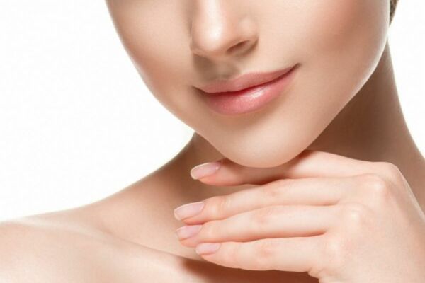 Sau 5–10 ngày, filler cằm mềm tự nhiên và giảm cảm giác căng cứng