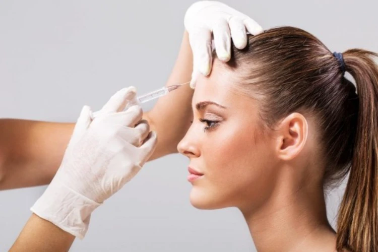 Tiêm botox xóa nhăn trán mang lại những lợi ích gì