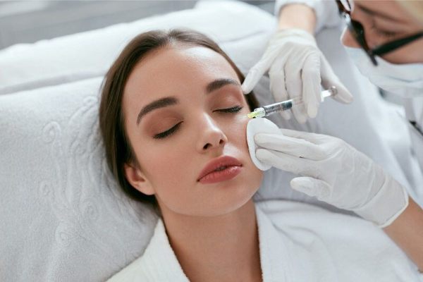 Tiêm sinh học kích thích collagen tự nhiên