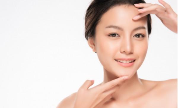 Top 6 cách làm giảm sưng mặt khi tái tạo da hiệu quả