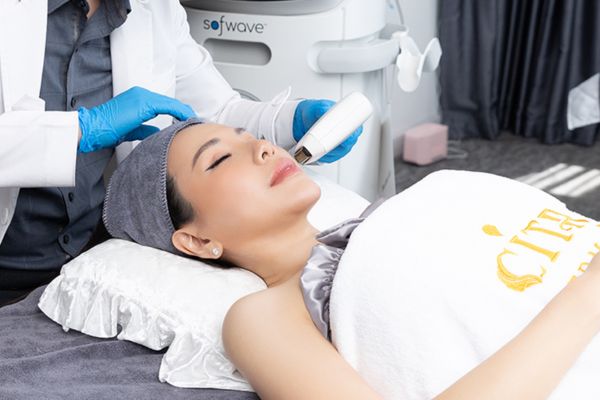 Citrine Derma Clinic trị da mặt sần vỏ cam quận 7 hiệu quả với công nghệ chuẩn FDA