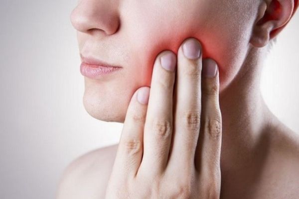 Phản ứng nhẹ sau tiêm botox thường tự cải thiện sau vài ngày