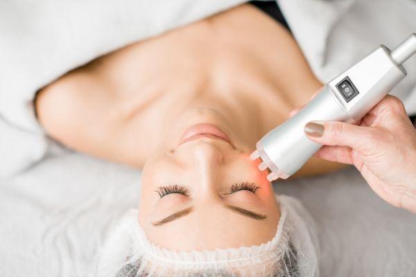 Nguyên tắc chăm sóc da sau laser giúp phục hồi nhanh