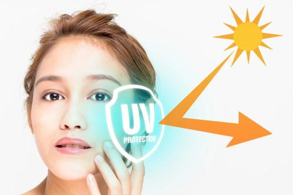 Chống nắng SPF 50+ là bước bắt buộc sau laser