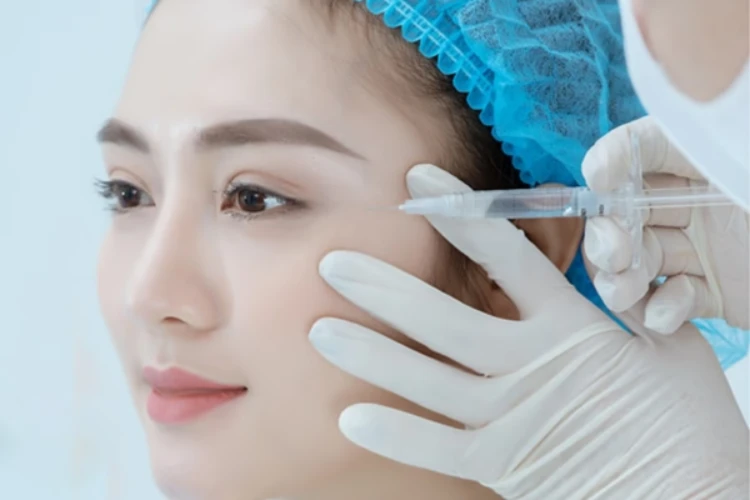 Phòng khám uy tín quyết định an toàn và hiệu quả tiêm botox xóa nhăn đuôi mắt