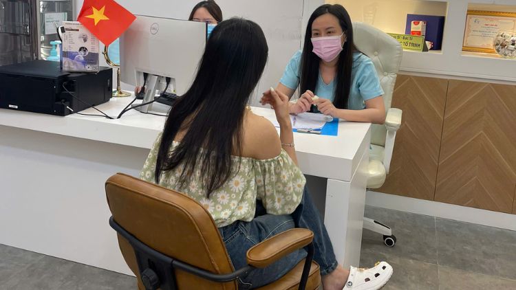 Quy trình RF thon gọn hàm tại Citrine Derma Clinic