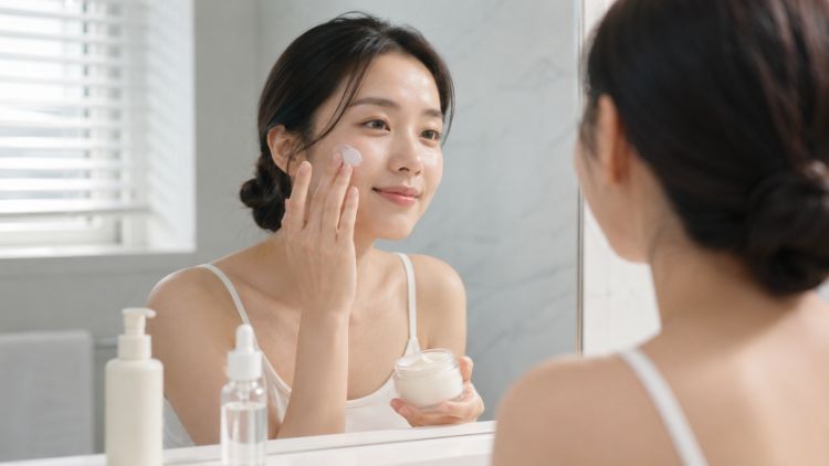 Da khô cần ưu tiên giữ ẩm và hạn chế mất nước