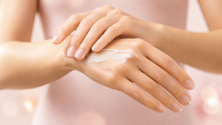Chăm sóc đúng cách giúp duy trì hiệu quả điều trị sẹo
