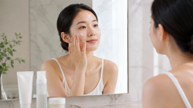 Chăm sóc tại nhà có thể được ưu tiên khi da chỉ khô hoặc kém mịn ở mức nhẹ